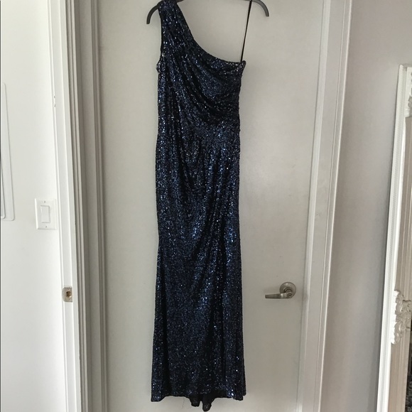 Badgley Mischka One Shoulder Sequin Gown - Picture 3 of 11